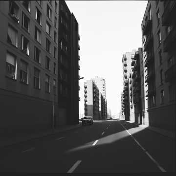 Cover art for Blocuri Gri Sub Cerul Greu by VirtualMusic2