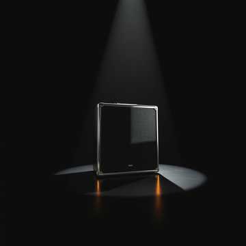 Portada de Nightfall Raver por Miguel Bencomo