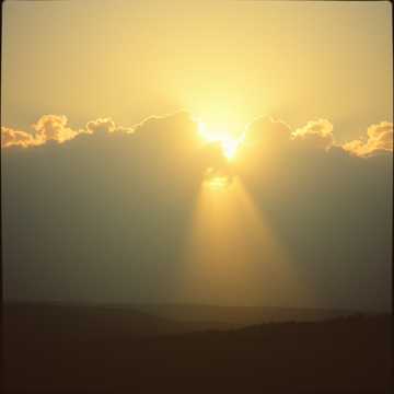 Capa de Heavenly Call por ONE %