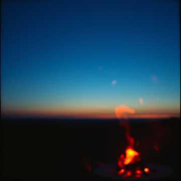 Cover art for Mirror and Flame by pora doru