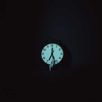 Sofia Dashova의 zagubenqk 커버 아트