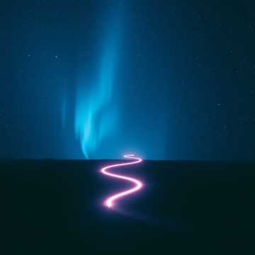 Capa de Luminous Path por pora doru