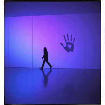 Cover art for A medias by Valentina